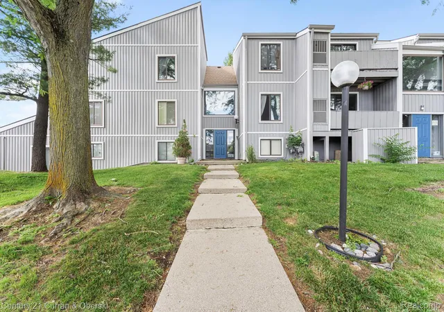 Photo 1 of Condo for sale at 9601 Bayview Dr #301, Ypsilanti, MI 48197 | MLS# 20261049019 | Listing updated on 2026-07-06