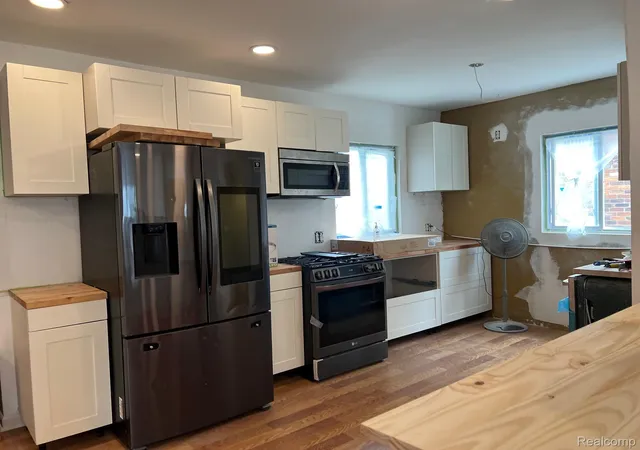 Photo 4 of Single family home for sale at 15416 Ward Ave, Detroit, MI 48227 | MLS# 20261049028 | Listing updated on 2026-07-23