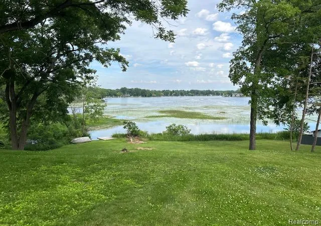 17th image of 15471 Whitaker Rd, Linden, MI 48451 | MLS# 20261049049