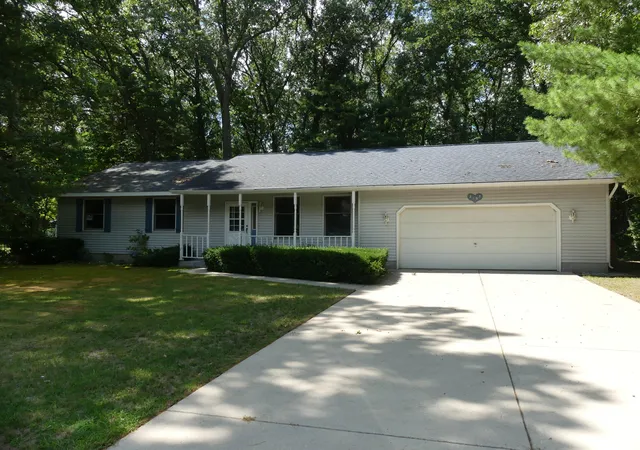 Photo 2 of Single family home for sale at 2157 Deerwood Dr, Twin Lake, MI 49457 | MLS# 69026032533 | Listing updated on 2026-08-25