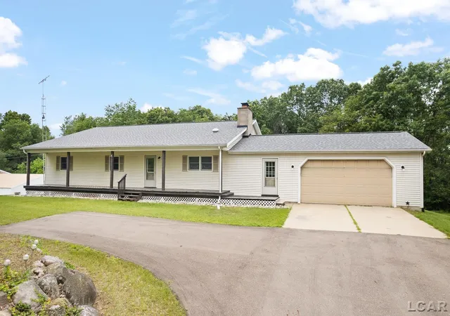 2nd image of 2010 S Kane Rd, Stockbridge, MI 49285 | MLS# 56050213122