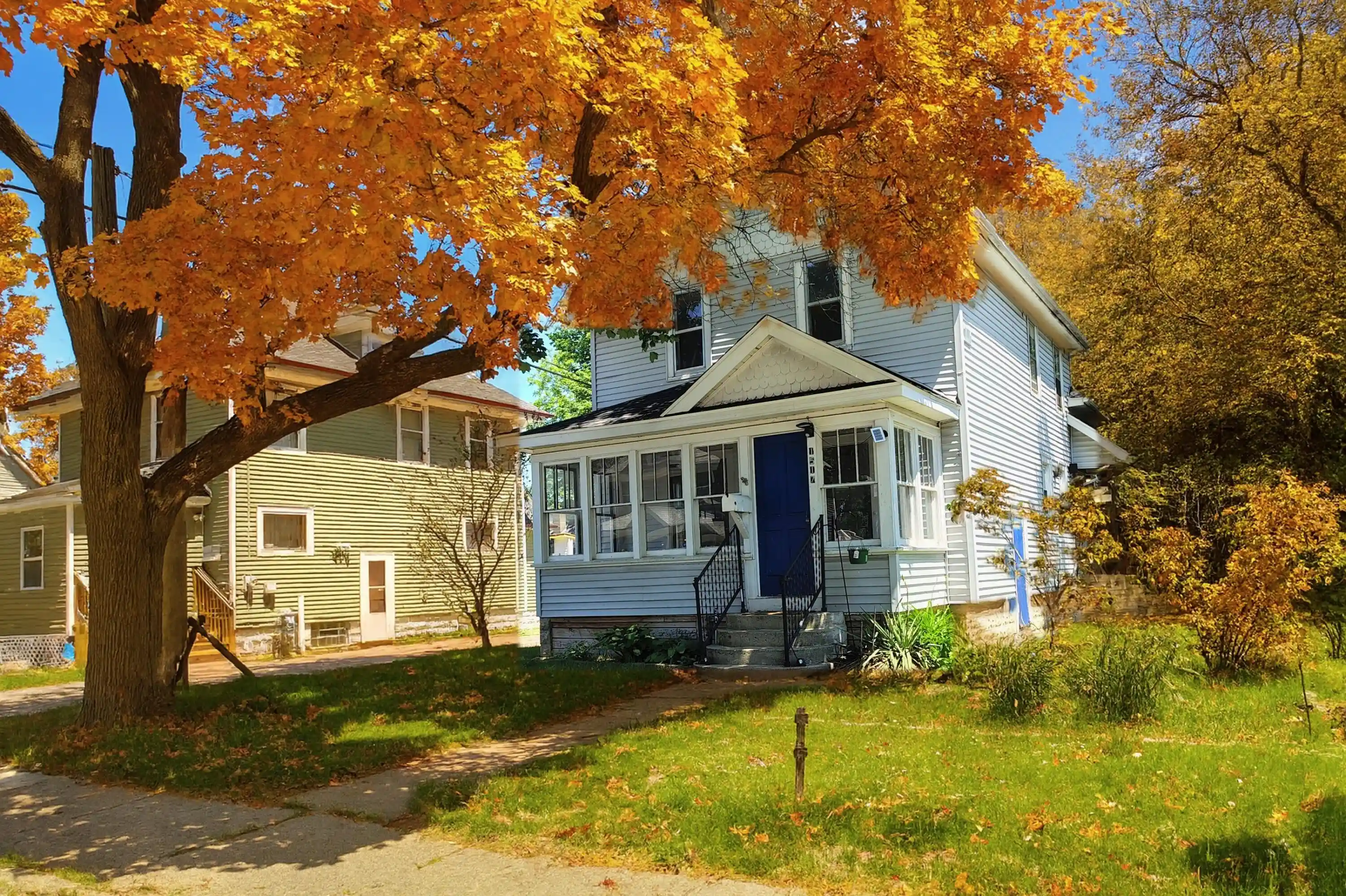 Single family home for sale at 1517 James St, Kalamazoo, MI 49001 | MLS# 65026032564