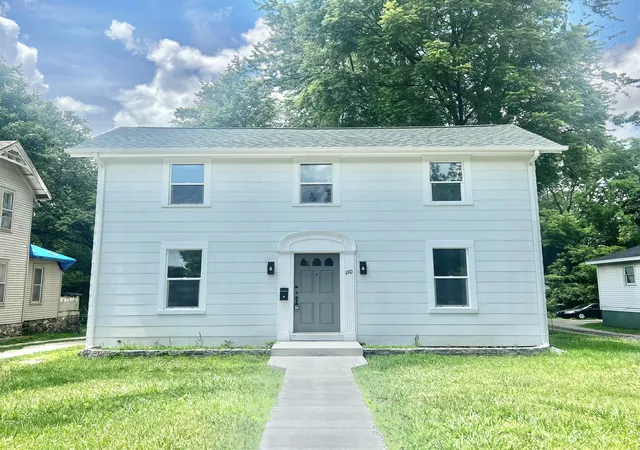 Photo 1 of Single family home for sale at 110 Hillsdale St, Hillsdale, MI 49242 | MLS# 62026032576 | Listing updated on 2026-09-11
