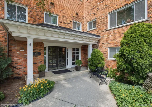 Photo 1 of Condo for sale at 450 Oak Ave #203, Birmingham, MI 48009 | MLS# 20261049128 | Listing updated on 2026-08-23