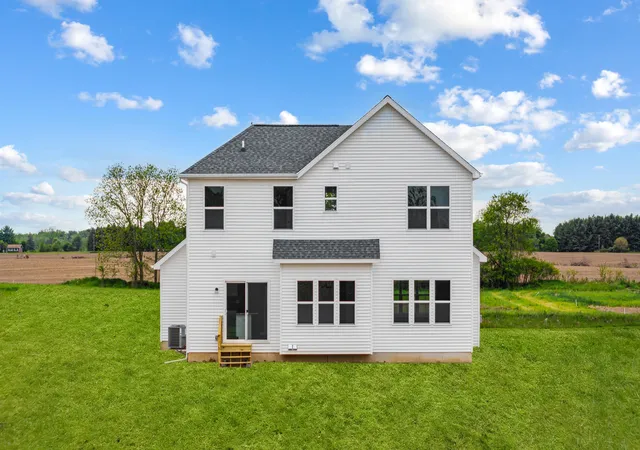 Photo 34 of Single family home for sale at 15312 Sherwood Ln, Lansing, MI 48906 | MLS# 55026032584 | Listing updated on 2026-06-29