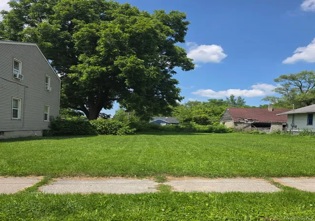 Photo 1 of Single family home for sale at 3407 Fulton St, Saginaw, MI 48601 | MLS# 20261049151 | Listing updated on 2026-08-03