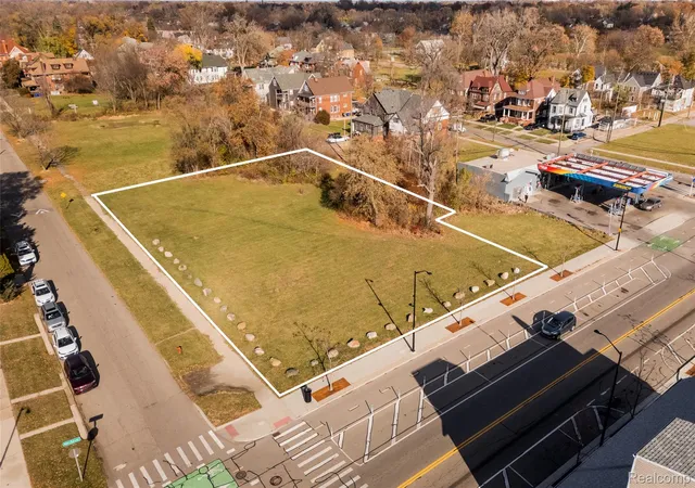 Photo 3 of Land for sale at 7319 Kercheval St, Detroit, MI 48214 | MLS# 20261049161 | Listing updated on 2026-07-06