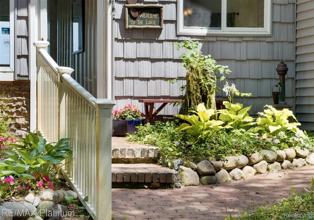 5th image of 33090 East Side Dr, Beaver Island, MI 49782 | MLS# 20261049164