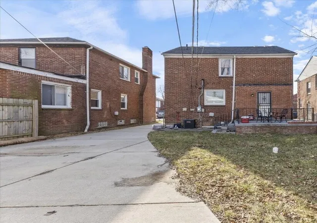 Photo 2 of Single family home for sale at 18446 Hartwell St, Detroit, MI 48235 | MLS# 81026032621 | Listing updated on 2026-06-30