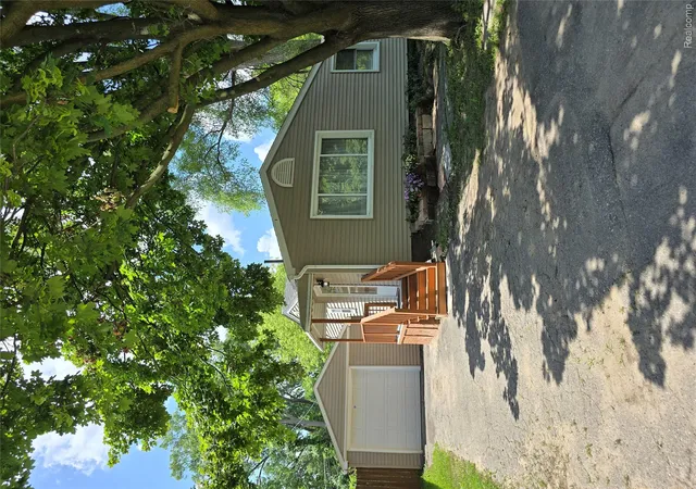 Photo 2 of Single family home for sale at 21411 Collingham Ave, Farmington Hills, MI 48336 | MLS# 20261049220 | Listing updated on 2026-08-28