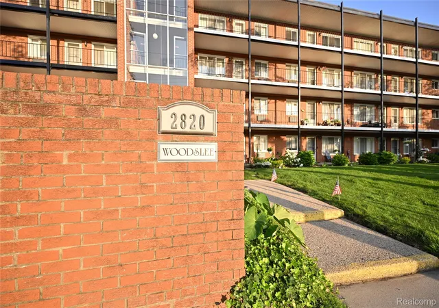 Photo 2 of Condo for sale at 2820 Woodslee Dr #405, Royal Oak, MI 48073 | MLS# 20261049247 | Listing updated on 2026-09-04