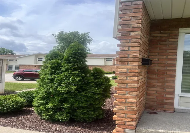 Photo 3 of Condo for sale at 700 E Genesee St, Frankenmuth, MI 48734 | MLS# 61050213179 | Listing updated on 2026-06-29