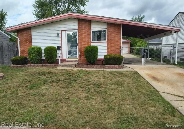 Photo 1 of Sale Pending at 30866 Middlebury St, Westland, MI 48186 | MLS# 20261049295 | Listing updated on 2026-09-03