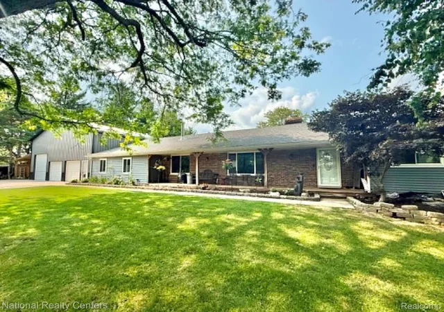 Photo 3 of Single family home for sale at 1330 Brauer Rd, Oxford, MI 48371 | MLS# 20261049302 | Listing updated on 2026-09-06