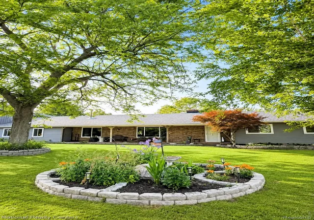Photo 4 of Single family home for sale at 1330 Brauer Rd, Oxford, MI 48371 | MLS# 20261049302 | Listing updated on 2026-09-06
