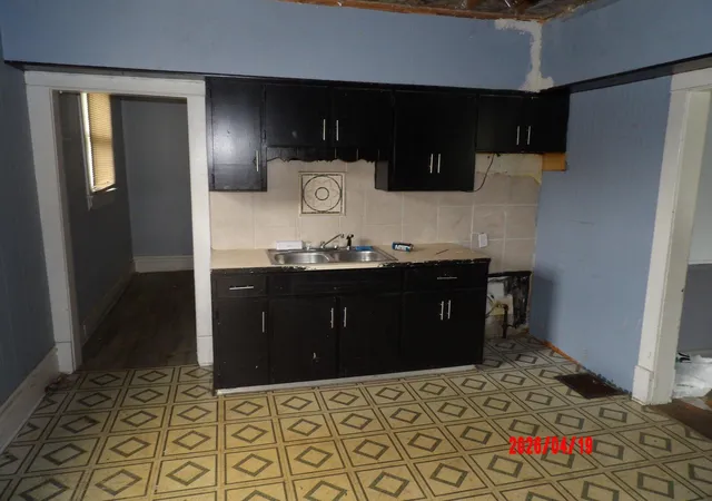 Photo 2 of Single family home for sale at 610 Pine St, Three Rivers, MI 49093 | MLS# 69026032660 | Listing updated on 2026-09-01