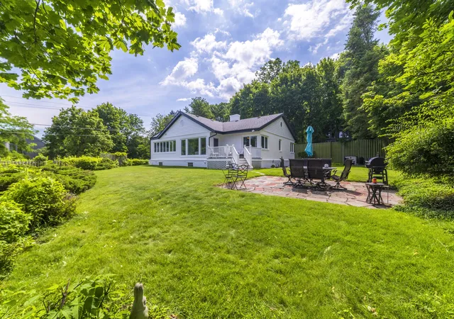 Photo 1 of Single family home for sale at 19300 Highland Dr, New Buffalo, MI 49117 | MLS# 69026032666 | Listing updated on 2026-09-04