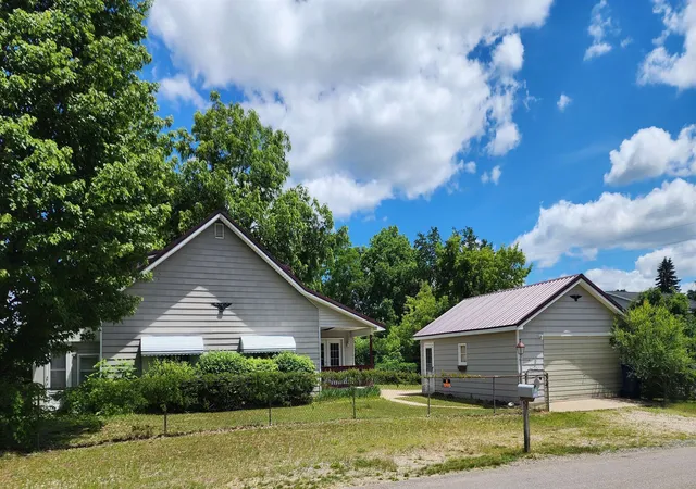 1st image of 295 Birch St, Harrison, MI 48625 | MLS# 79080070407