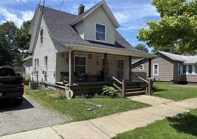 2nd image of 211 James St, Dowagiac, MI 49047 | MLS# 61050213211
