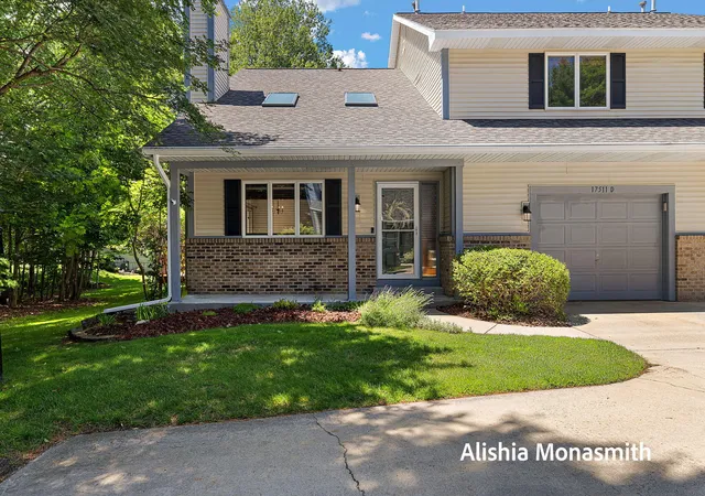 1st image of 17511 Parkwood Dr #D, Spring Lake, MI 49456 | MLS# 71026032708