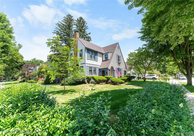 Photo 3 of Single family home for sale at 23760 Hudson St, Dearborn, MI 48124 | MLS# 20261049398 | Listing updated on 2026-09-10