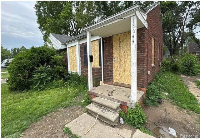 Photo 1 of Single family home for sale at 18644 Kelly Rd, Detroit, MI 48224 | MLS# 20261049404 | Listing updated on 2026-07-06