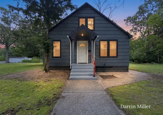Photo 1 of Sale Pending at 2508 9th Street, Muskegon, MI 49444 | MLS# 71026032727 | Listing updated on 2026-08-24
