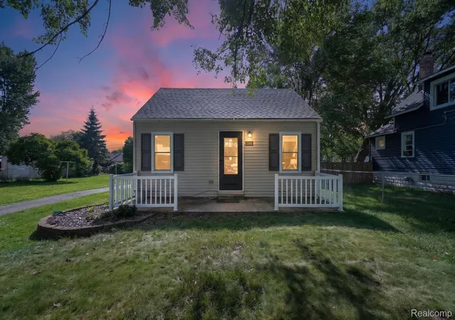 Photo 1 of Sale Pending at 1446 Norris St, Westland, MI 48186 | MLS# 20261049426 | Listing updated on 2026-09-06