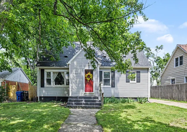 Photo 1 of Sale Pending at 507 Summerfelt Dr, Benton Harbor, MI 49022 | MLS# 69026032745 | Listing updated on 2026-07-11