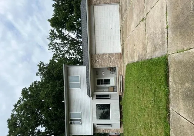 Photo 1 of Single family home for sale at 19169 Hazelwood St, Roseville, MI 48066 | MLS# 20261049445 | Listing updated on 2026-09-09