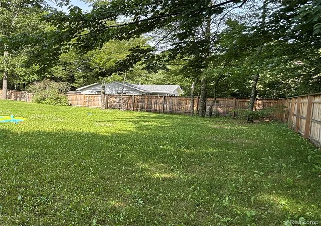 21st image of 510 Janet St, East Tawas, MI 48730 | MLS# 20261049447