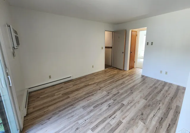2nd image of 240 W Tuscola Unit 2 St, Frankenmuth City Saginaw, MI 48734 | MLS# 61050213242