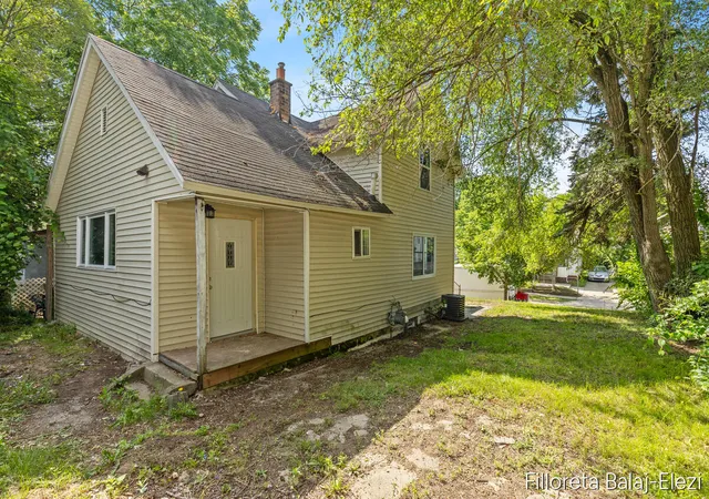 1st image of 1115 Baxter St Se, Grand Rapids, MI 49506 | MLS# 65026032763