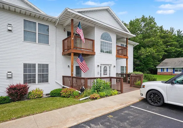 2nd image of 1025 E Lincoln, East Tawas, MI 48730 | MLS# 77080070426