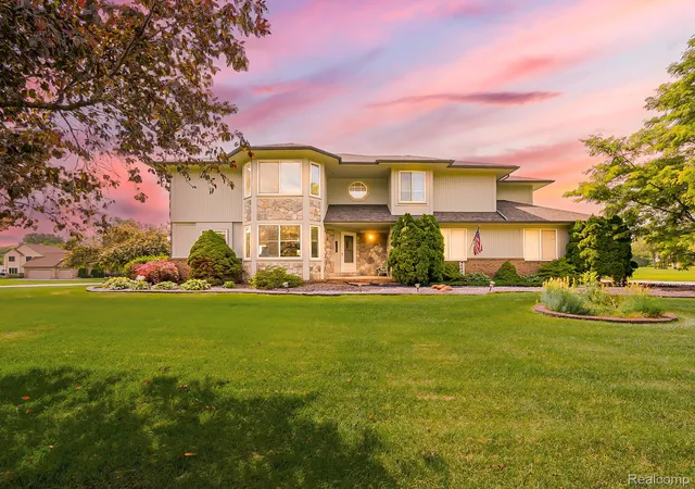 Photo 1 of Single family home for sale at 6398 High Valley Dr, White Lake, MI 48383 | MLS# 20261049489 | Listing updated on 2026-09-20