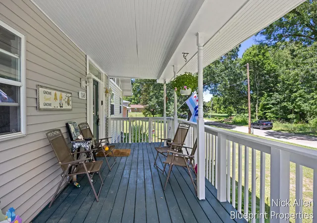 Photo 3 of Single family home for sale at 158 Wilson St, Coloma, MI 49038 | MLS# 65026032782 | Listing updated on 2026-08-28