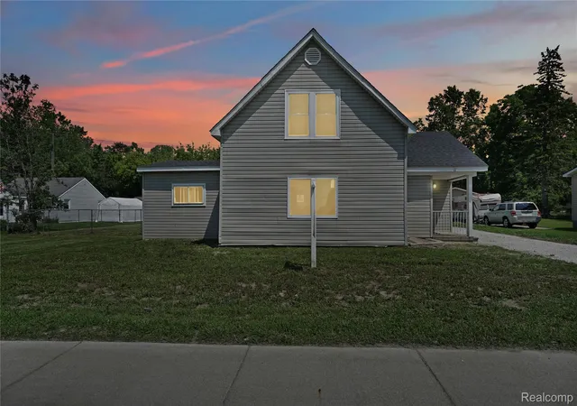 Photo 1 of Single family home for sale at 914 Chartier St, Marine City, MI 48039 | MLS# 20261049494 | Listing updated on 2026-09-16