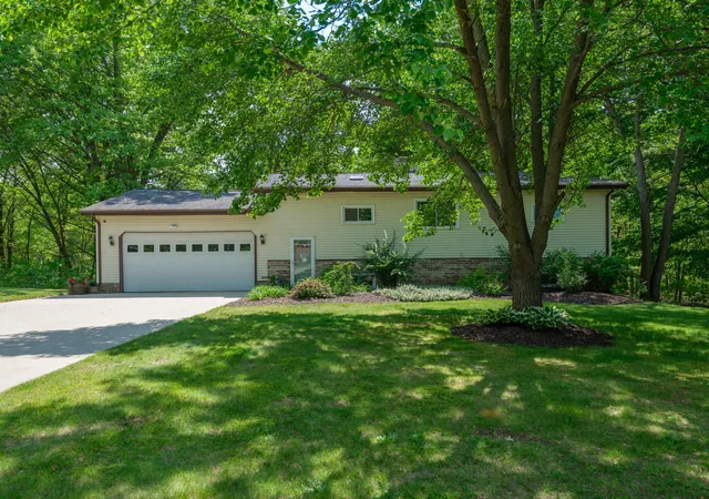 1st image of 52120 Kern Dr, Three Rivers, MI 49093 | MLS# 66026032810