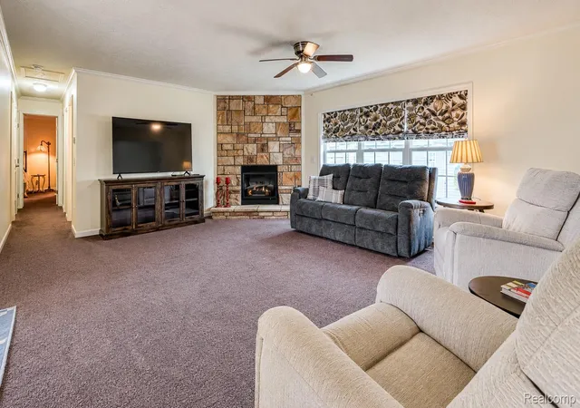 Photo 4 of Single family home for sale at 29703 Vinewood Ln, Gibraltar, MI 48173 | MLS# 20261049547 | Listing updated on 2026-09-05