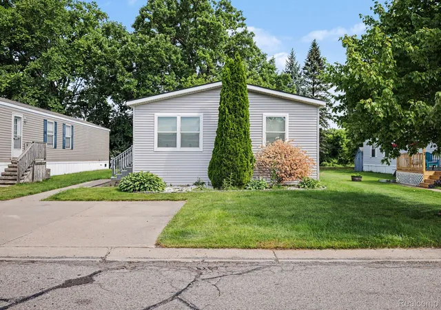 Photo 1 of Single family home for sale at 2700 Shimmons Rd #177, Auburn Hills, MI 48326 | MLS# 20261049565 | Listing updated on 2026-07-08