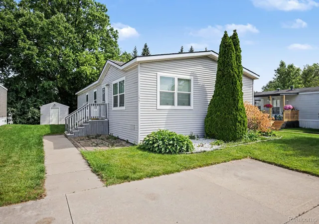 Photo 2 of Single family home for sale at 2700 Shimmons Rd #177, Auburn Hills, MI 48326 | MLS# 20261049565 | Listing updated on 2026-07-08