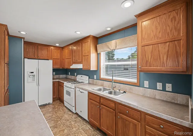 Photo 3 of Single family home for sale at 2700 Shimmons Rd #177, Auburn Hills, MI 48326 | MLS# 20261049565 | Listing updated on 2026-07-08
