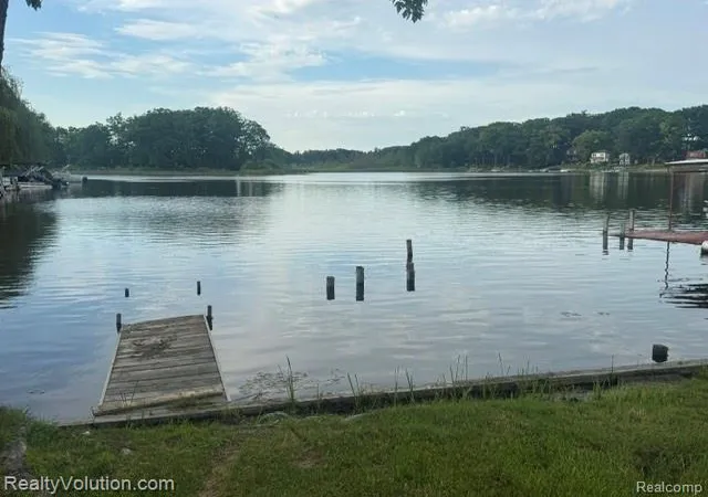 3rd image of 4765 Northway Dr, Attica, MI 48412 | MLS# 20261049571