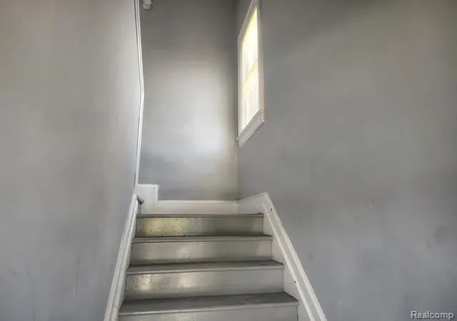 Photo 3 of Multi family home for sale at 2517 Taylor St, Detroit, MI 48206 | MLS# 20261049609 | Listing updated on 2026-09-08