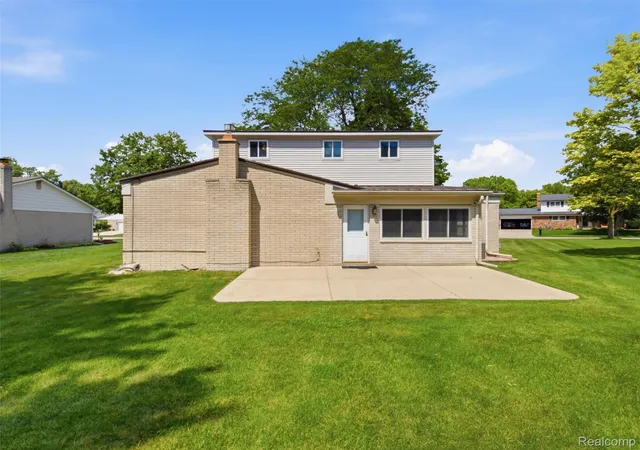 5th image of 17268 Fitzgerald St, Livonia, MI 48152 | MLS# 20261049613