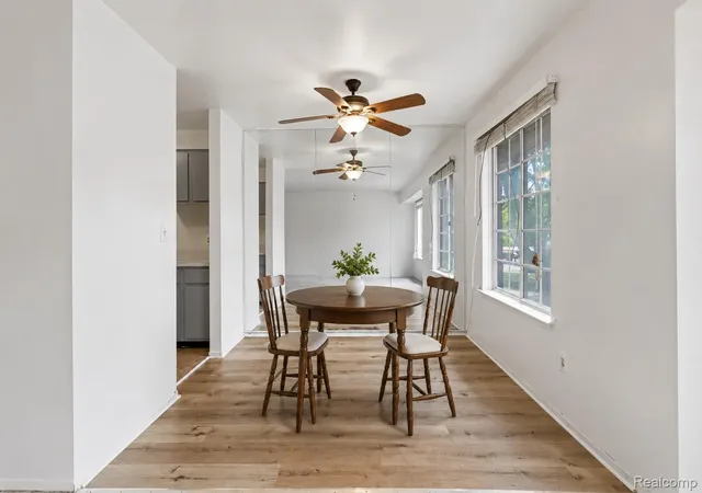 Listing Photo 4 - Condo for sale in building located at 30220 Southfield Rd, Southfield, MI 48076 - Unit #247