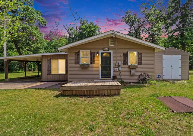 2nd image of 8188 E Woodruff Dr, Newaygo, MI 49337 | MLS# 72026032890