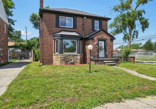 Photo 2 of Single family home for sale at 19211 Birwood St, Detroit, MI 48221 | MLS# 20261049657 | Listing updated on 2026-09-15