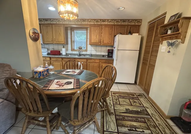26th image of 103 White Birch, Houghton Lake, MI 48629 | MLS# 77080070446
