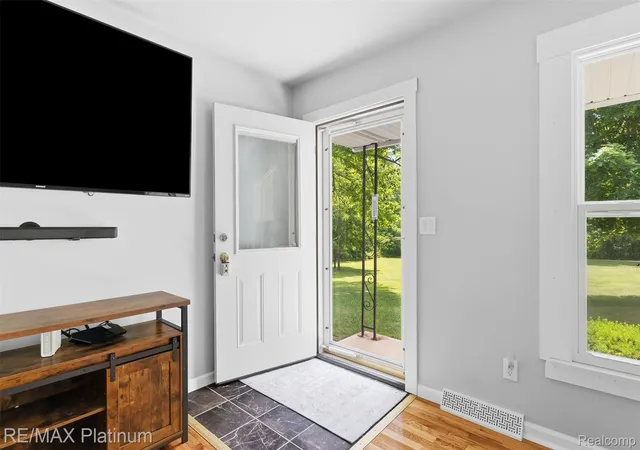 5th image of 8370 W Rolston Rd, Linden, MI 48451 | MLS# 20261049672